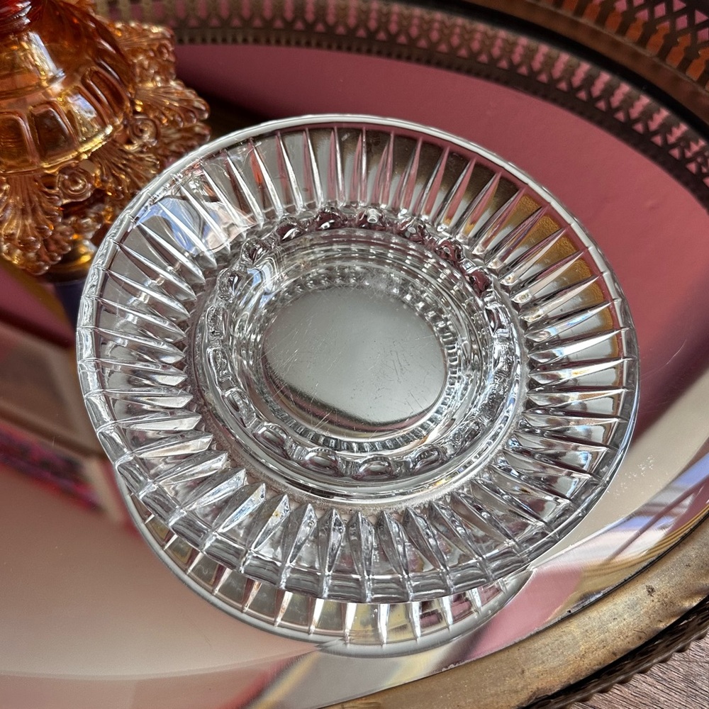1960's Vintage Starburst Faceted Glass Retro Round Ashtray